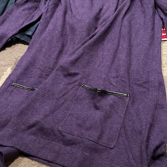 4/$65. Dalia light weight sweater. Size medium. Great condition. - Picture 3 of 4